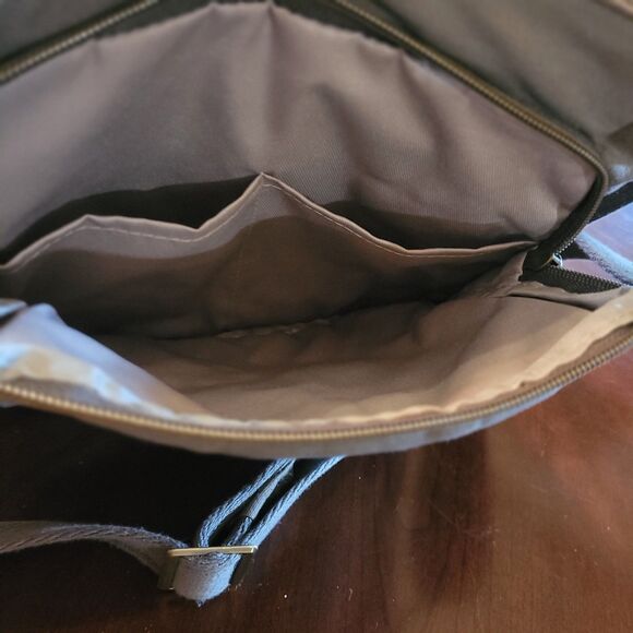 Magellan's Canvas Crossbody Ttavel Messenger Bag Gray Bottle Holder - Picture 11 of 16